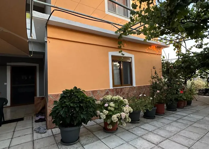 Bauernhof Te Nana's Farm Konispol